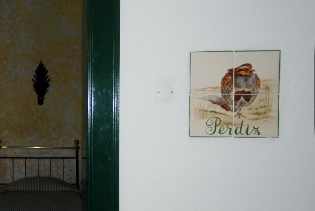 Herdade Da Samarra Hotel Виана до Алентежо Екстериор снимка