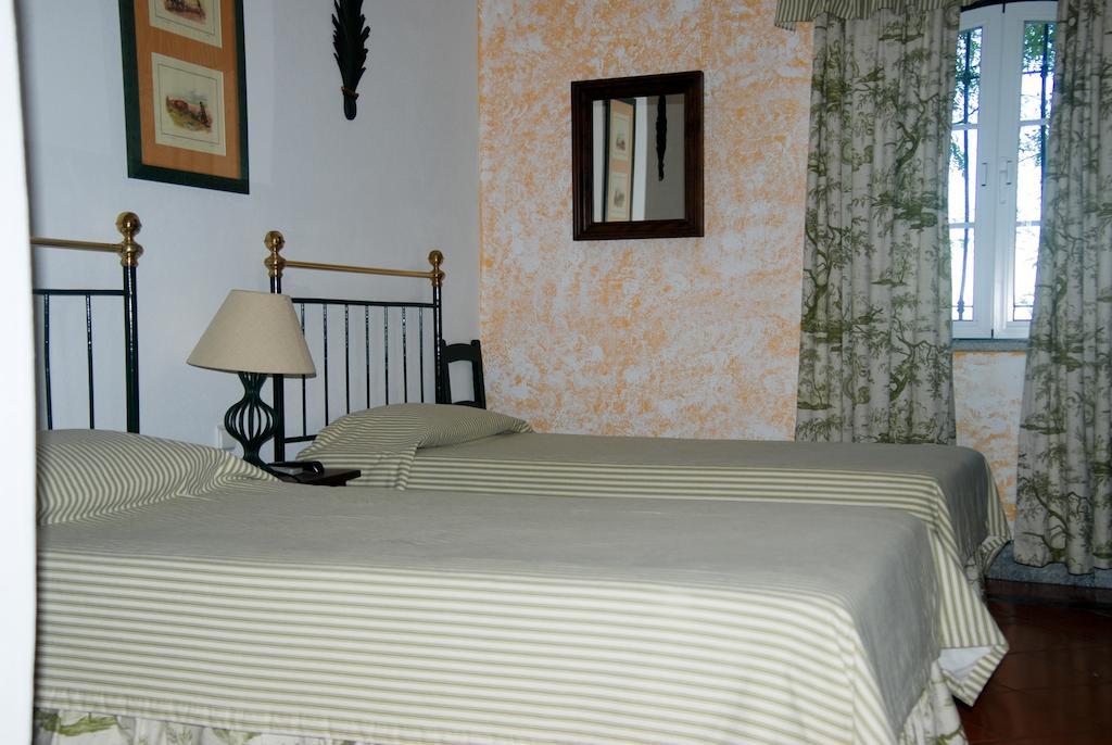 Herdade Da Samarra Hotel Виана до Алентежо Стая снимка